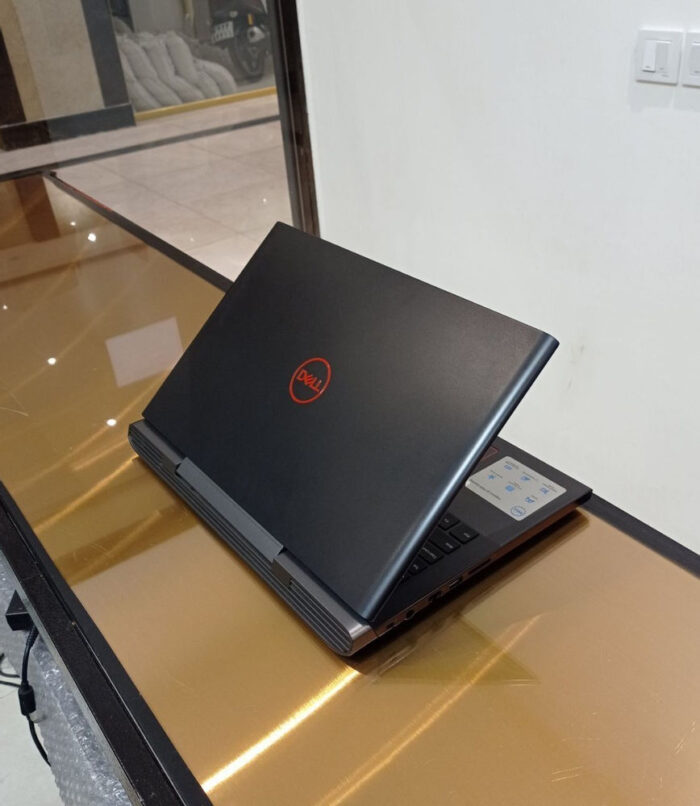 لپ تاپ استوک Dell inspiron 7577 پردازنده i7